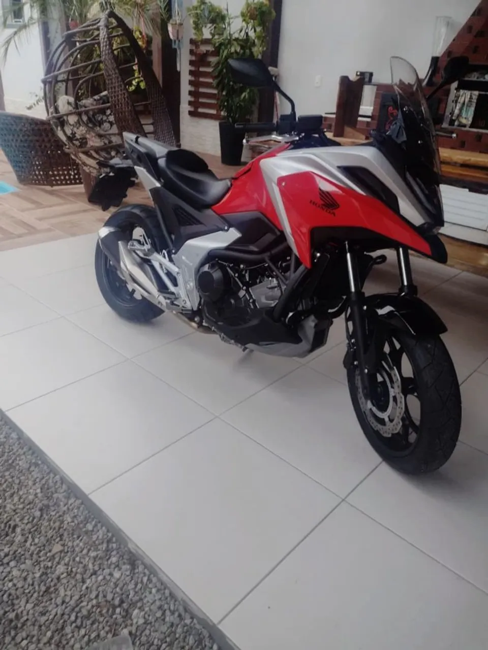 NC 750x