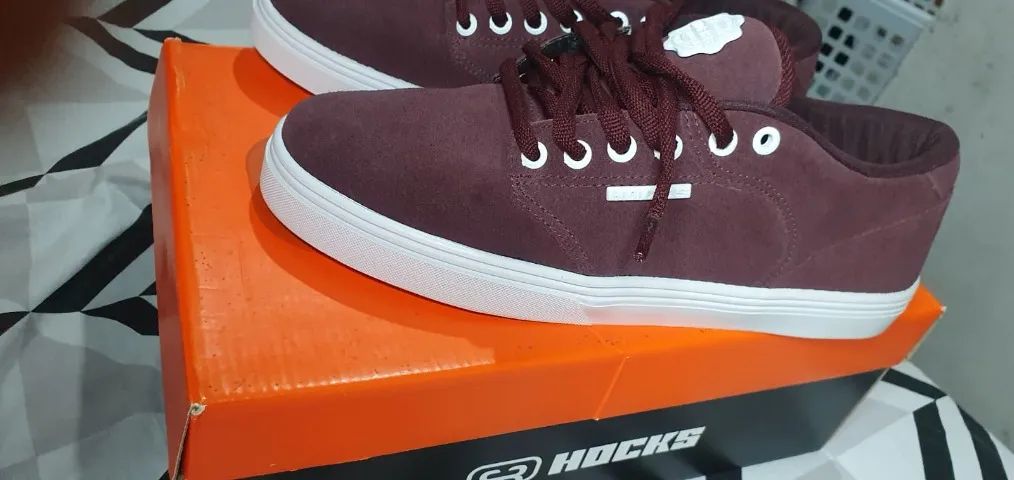Vendo tênis Hocks Montreal! - Foto 2