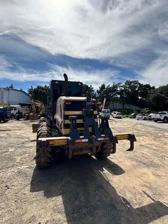 Motoniveladora New Holland RG140 2011 - Foto 4