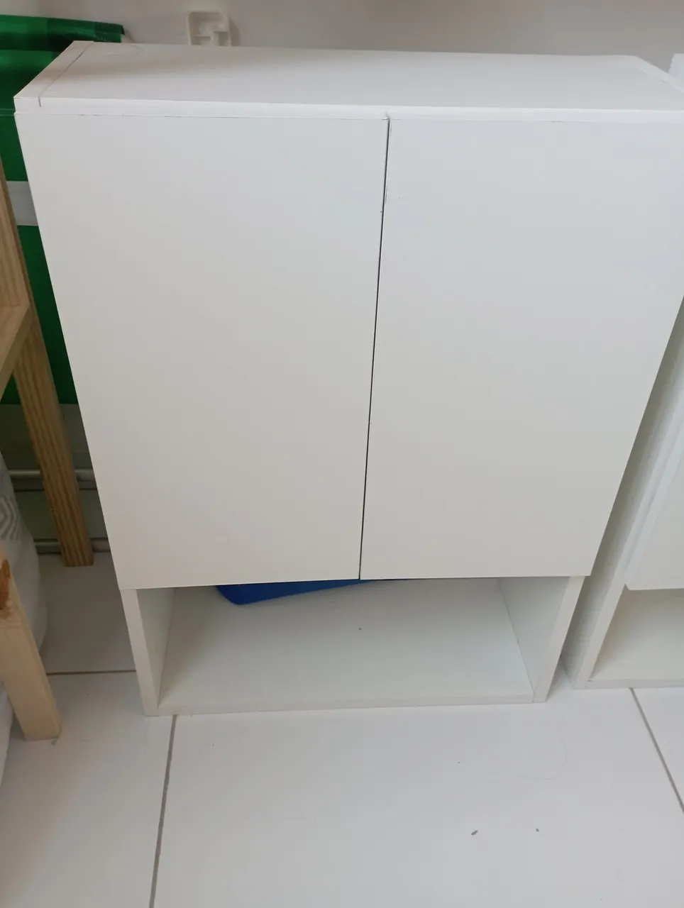 Armário branco para organização