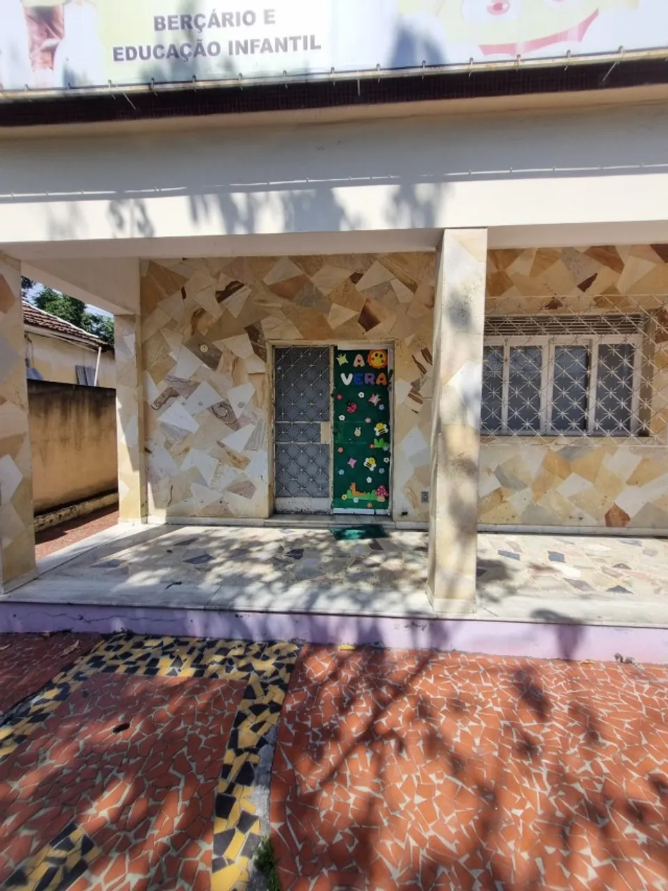 otima casa comercial para comercio .escola , igreja , clinicas, boa regiao venha conferir