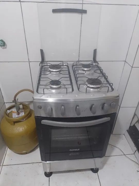 Fogão 4 Bocas a Gás - Usado em Ótimo Estado - Foto 6