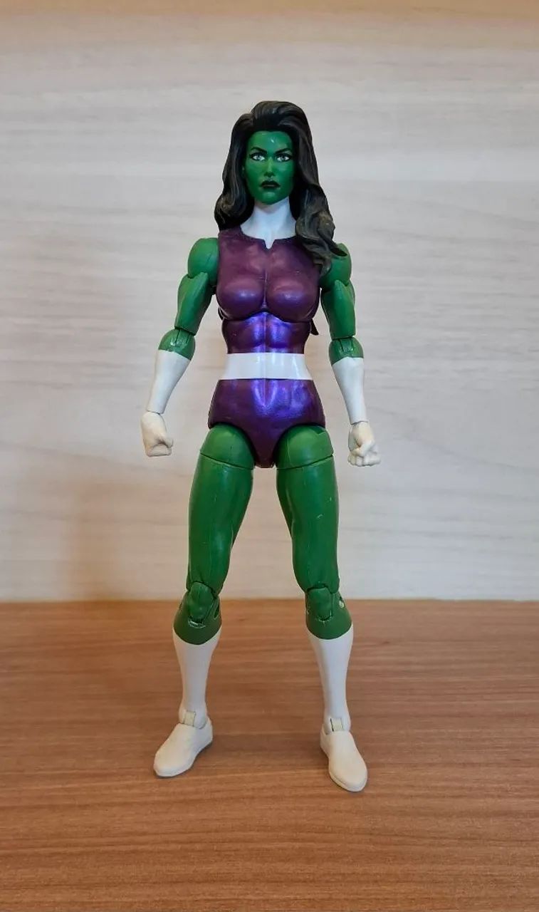 Marvel Legends 6" She Hulk A-Force Box SDCC (loose, como na foto)