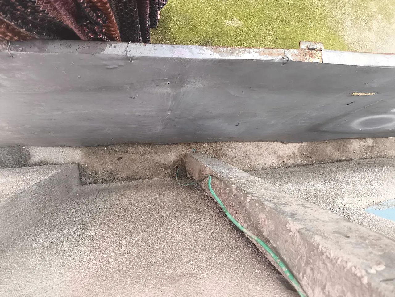 Portão social com chapa galvanizada64861278000771124