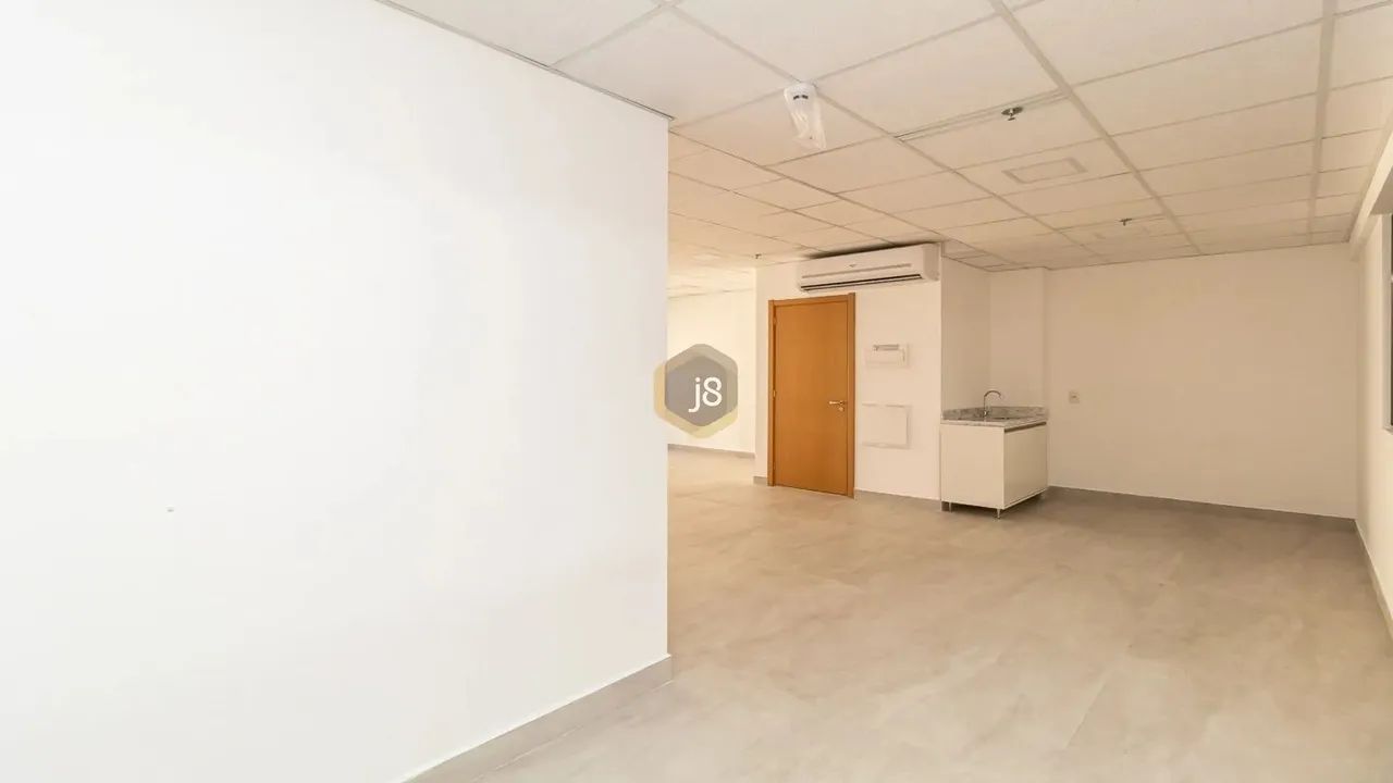 ÚNICA REFERÊNCIA EM SAÚDE - DOC CASTELO BATEL Loja no DOC Batel, referência em saúde - J8 - Foto 3