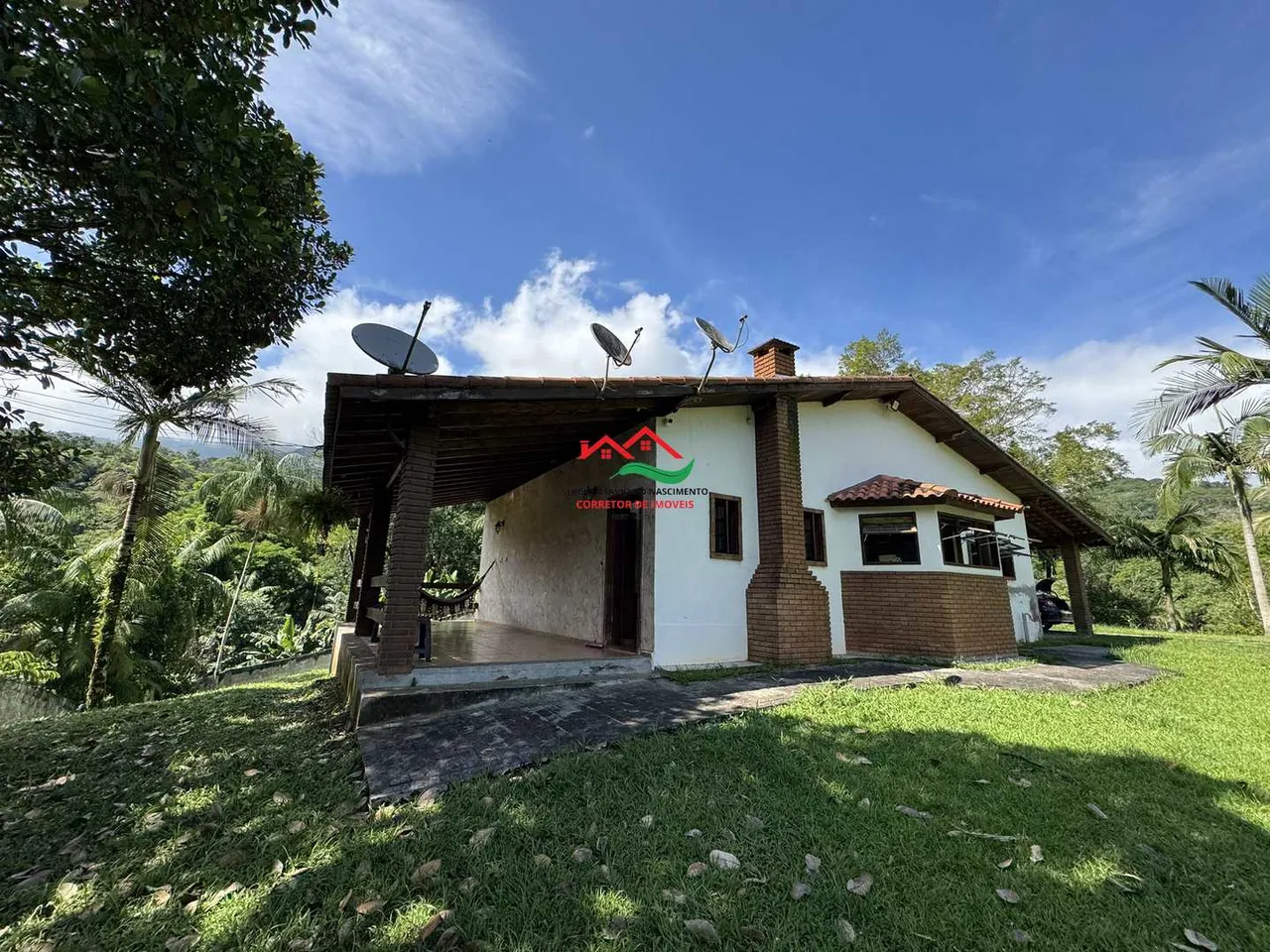 Chácara com 3 quartos, Centro, Pedro de Toledo - R$ 580 mil, Cod: 1042