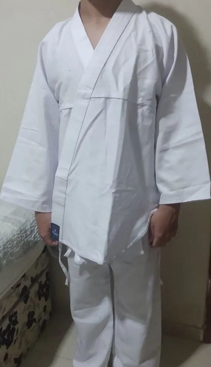 Kimono Branco de Karatê 