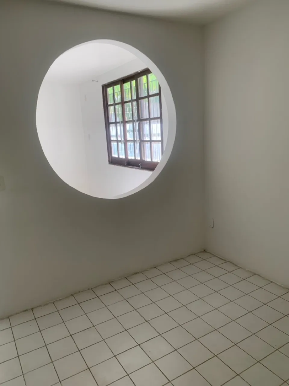 Alugo casa grande