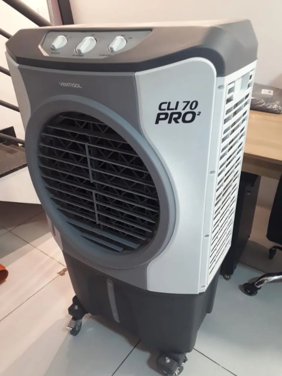 Climatizador VENTISOL CLI 70 PRO 220V seminovo