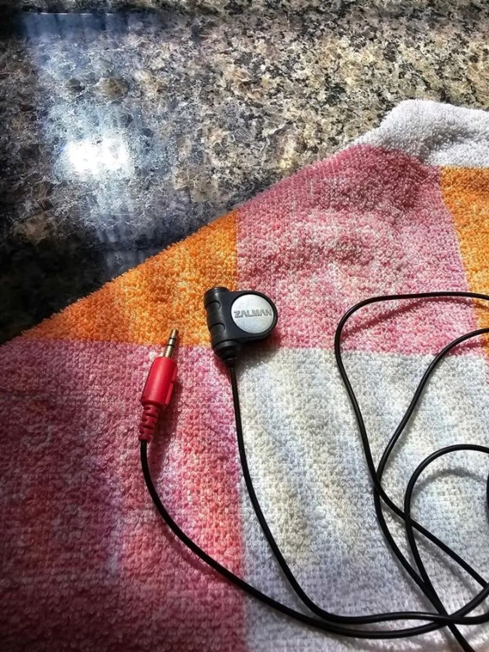 Microfone de lapela muito top, Marca Zalman. Perfeito estado.