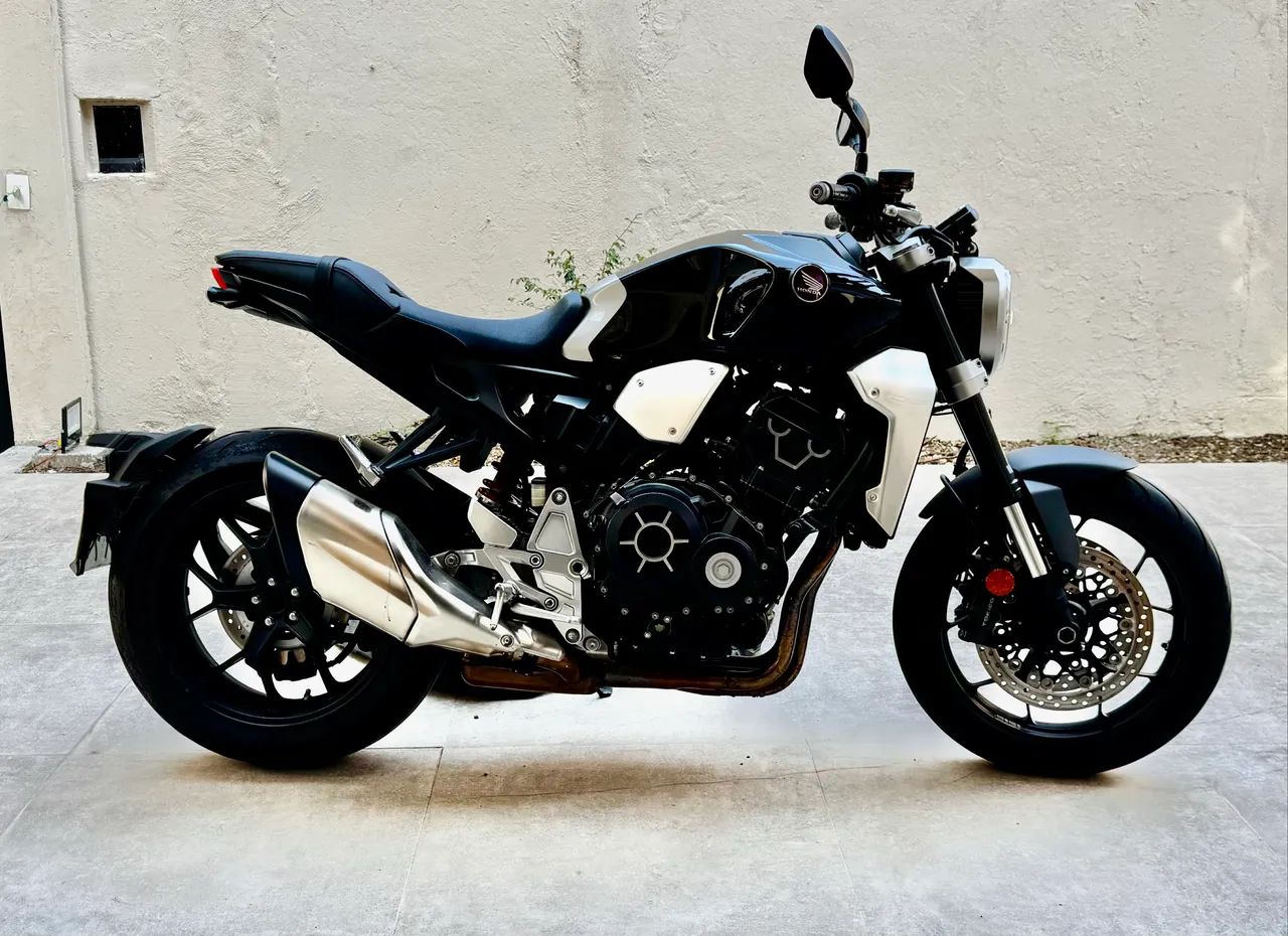 Honda CB 1000R 2021