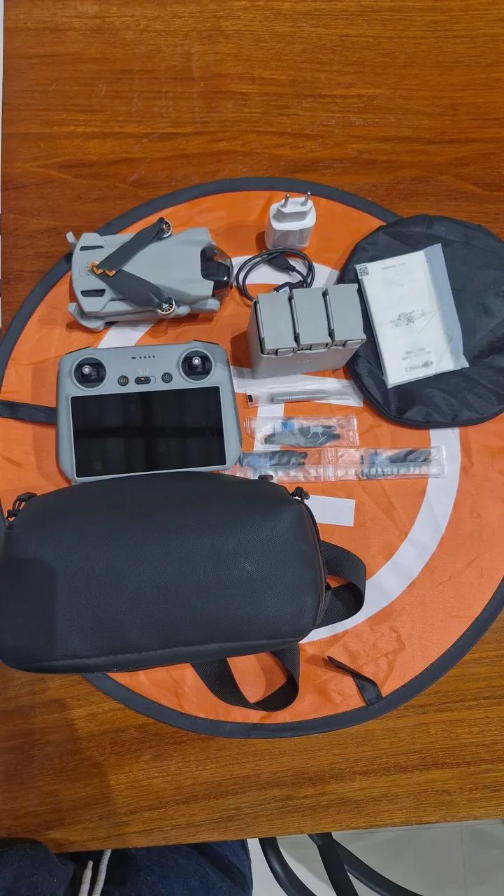 Drone DJI MINI 3 VERSÃO COMBO.64297979185409121