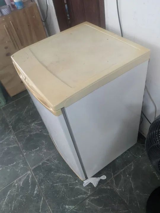 Frigobar Electrolux - Foto 4