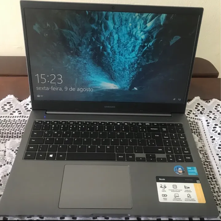 Notebook Samsung semi novo 