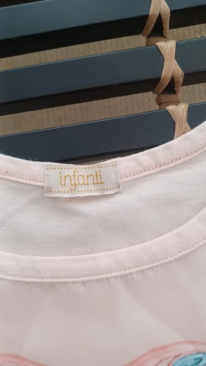 Conjunto infantil - Blusa e saia - Foto 3