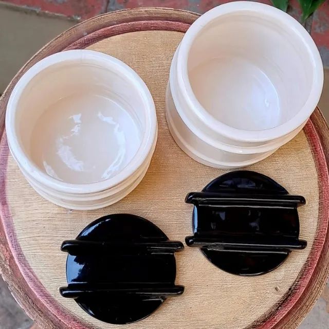 2 Potes em Cerâmica com Tampa - Foto 3