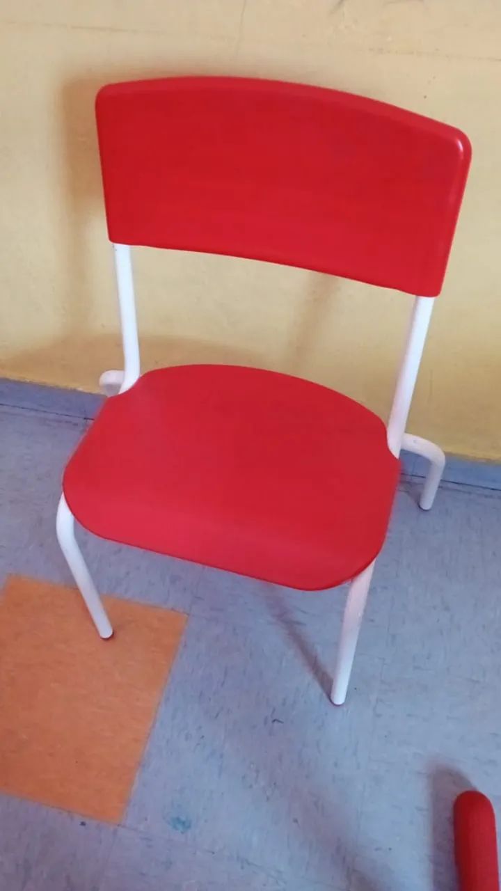  8 conjuntos de Mesas escolares individuais  - Foto 2