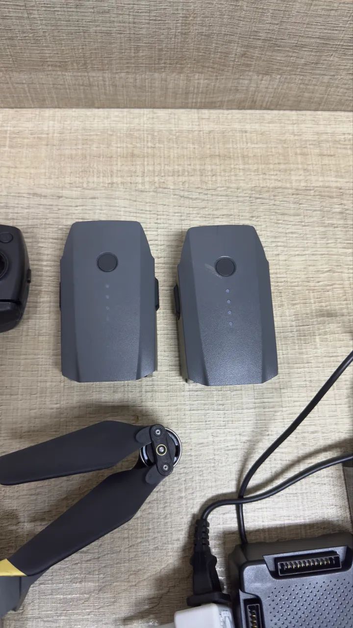 Drone Dji Mavic Pro 1 Combo Fly More - 2 Baterias E Bolsa Prateado  - Foto 5