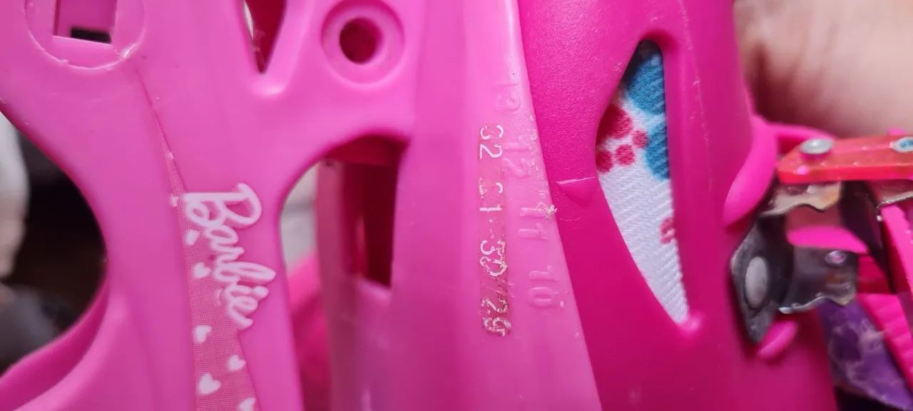 Patins Barbie Infantil Rosa - Foto 4