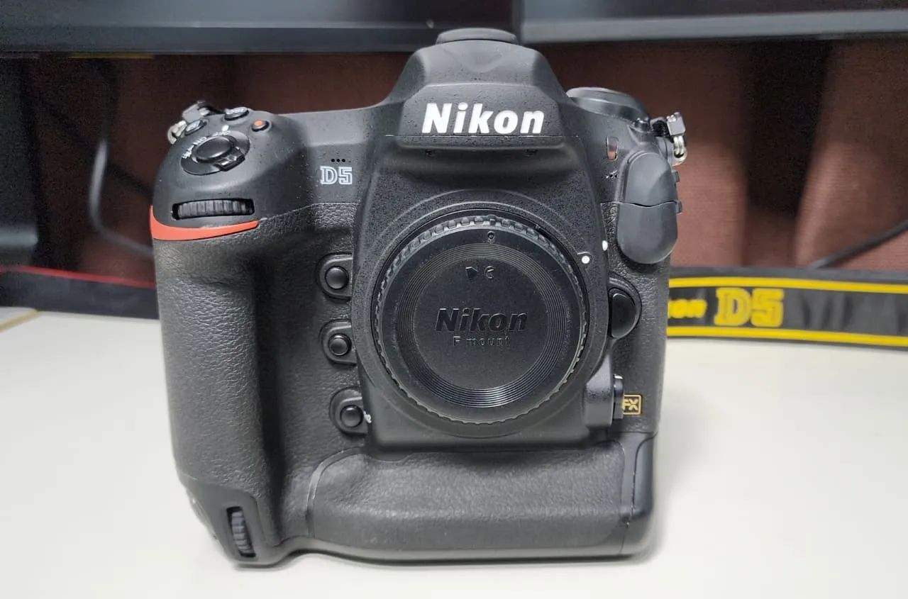 Nikon D5