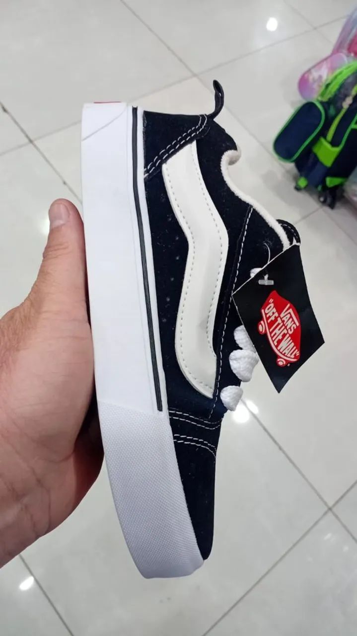 Tênis Vans Old Skool Preto e Branco Calçados Jardim Juliana