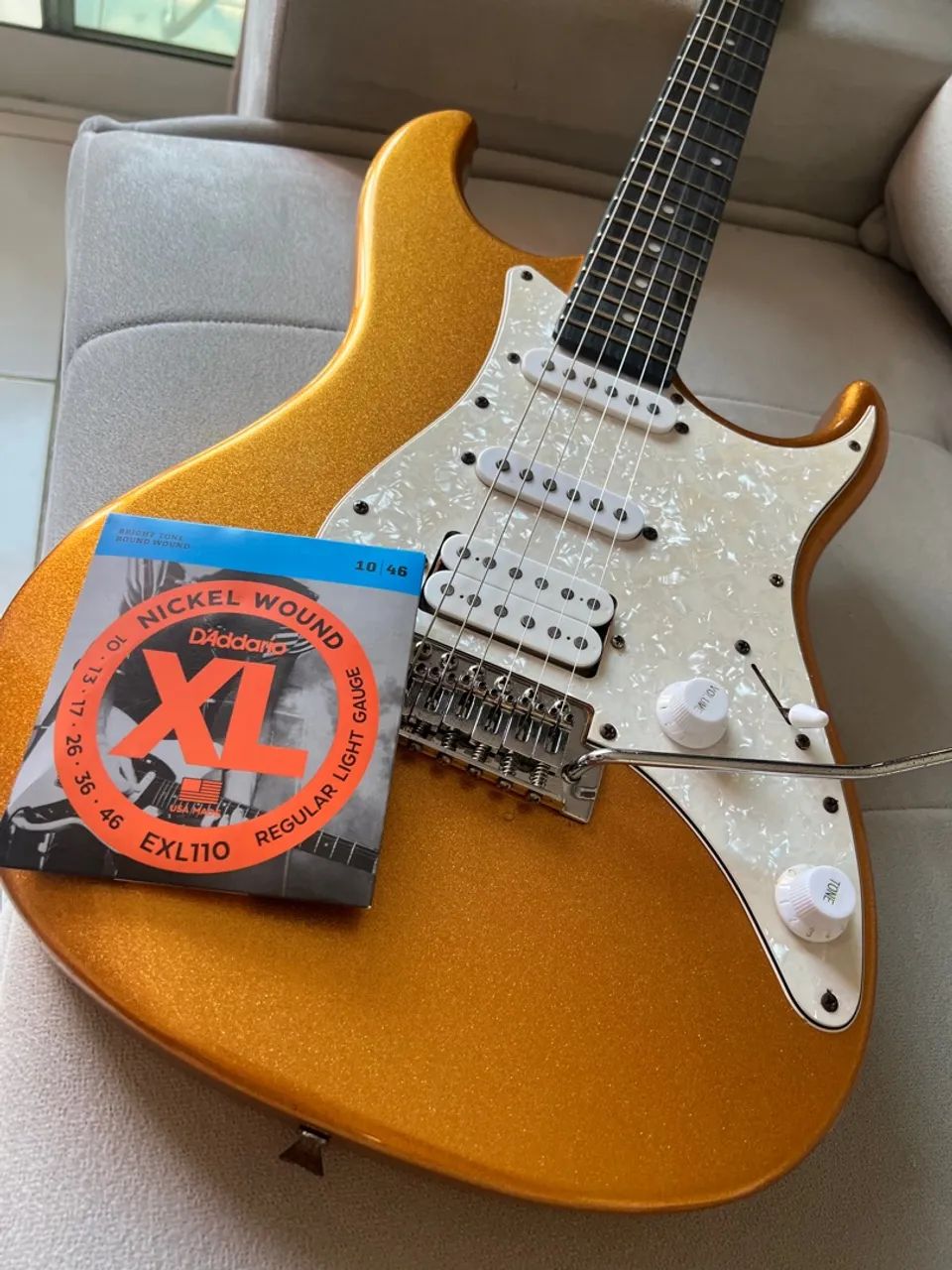 Guitarra Tagima TG 520 Metallic Gold - Regulada - Foto 6