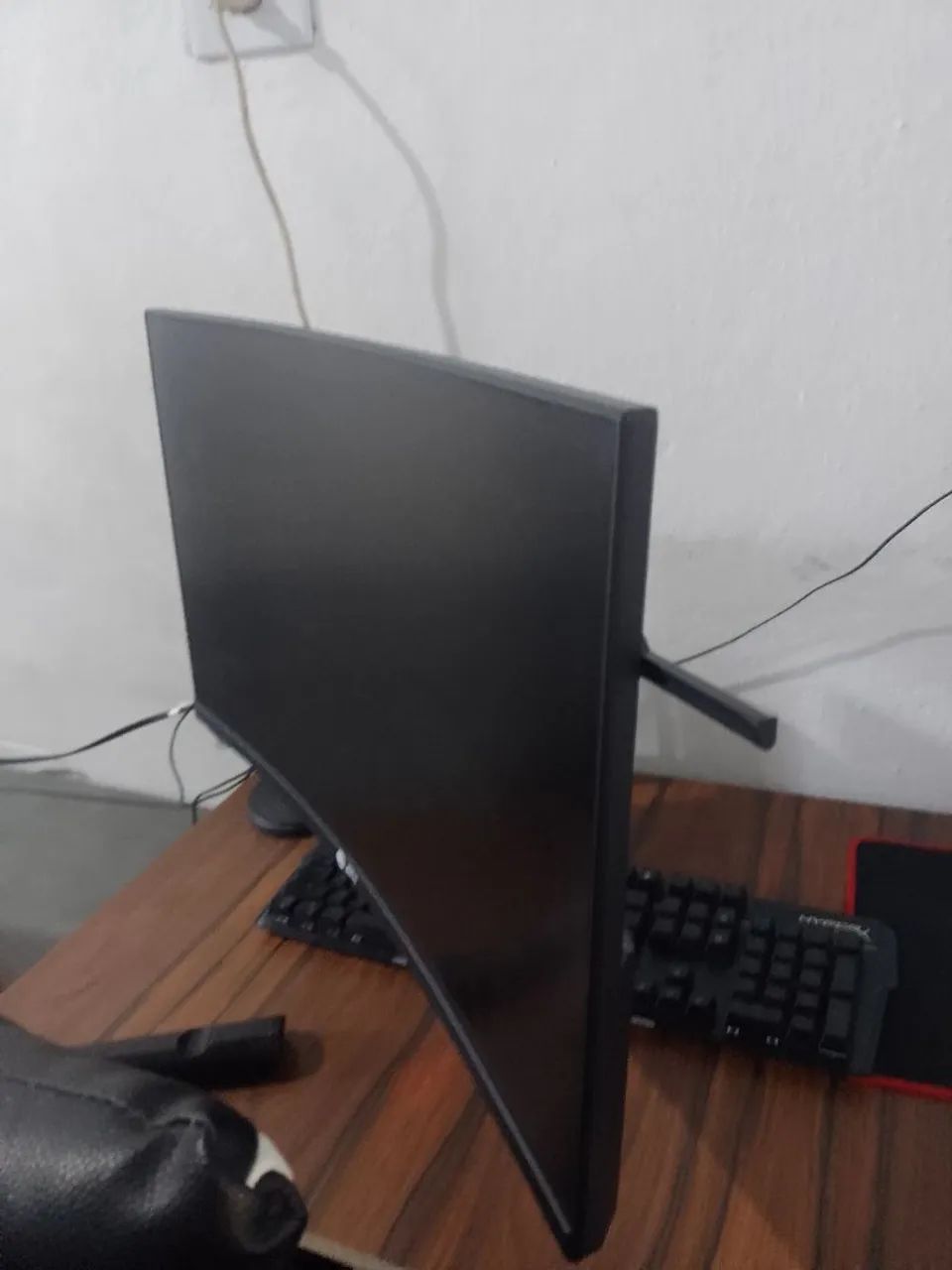 Monitor Gamer Ninja sharingan 180hz 23.6 pol curvo full hd 1ms freesync hdmi/dp - Foto 4