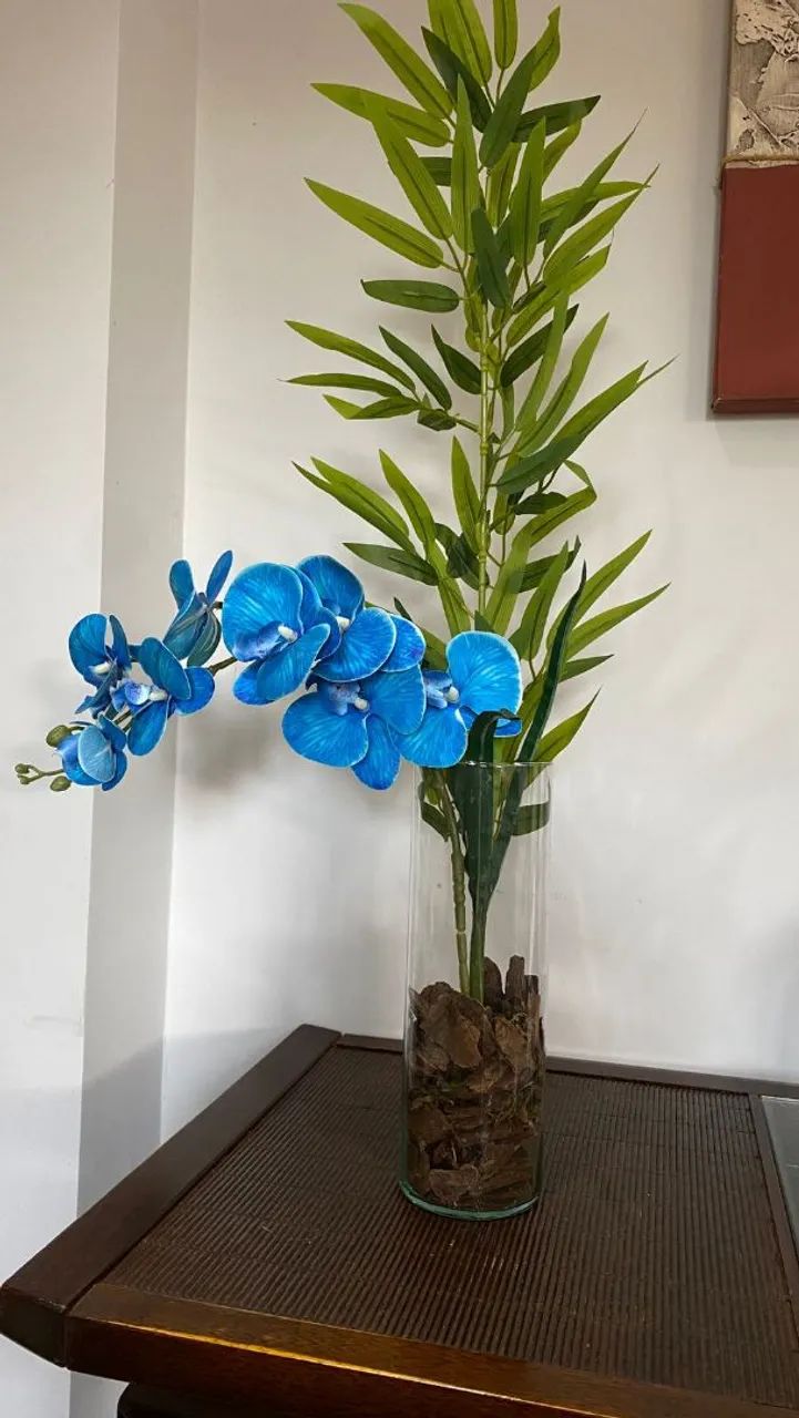 Arranjo artificial para decoração.Apenas para retirada 