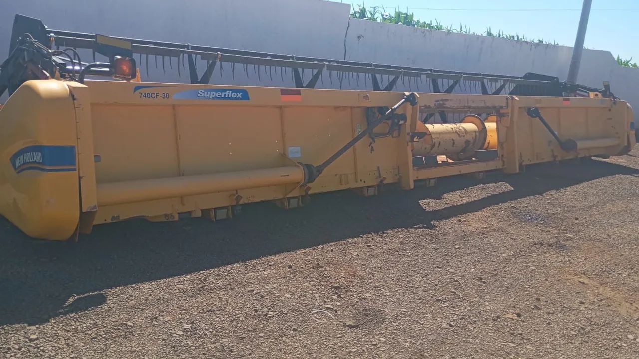 Colheitadeira CR 6080 30 pes - Foto 3