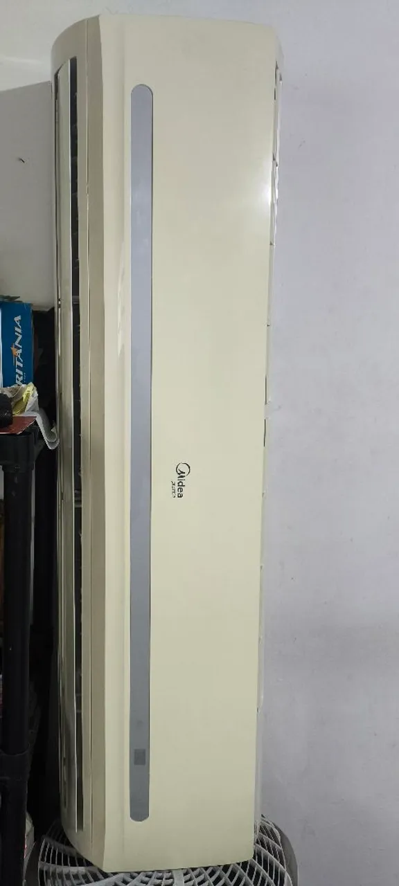 Ar Condicionado Split Midea 30000 BTUs quente frio