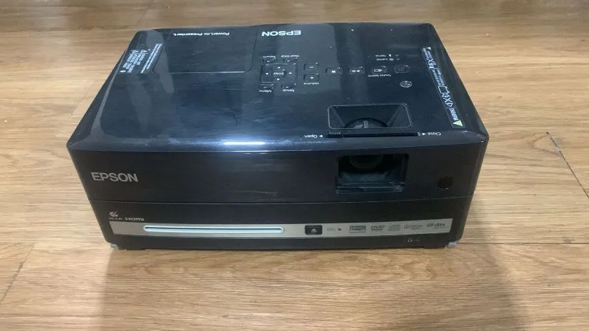 Projetor Epson PowerLite Presenter L - Modelo H319A |Completo, Potente e com Som Integrado - Foto 2