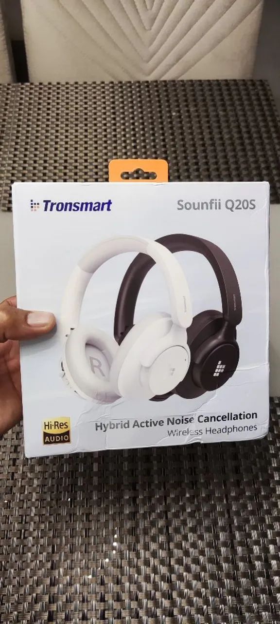 Headphone sem fio Tronsmart Q20s com cancelamento de ruídos Híbrido 