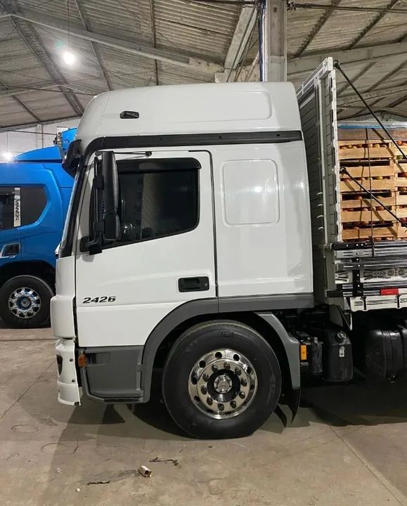 Mb Atego 2426 2014 6x2 - Foto 2