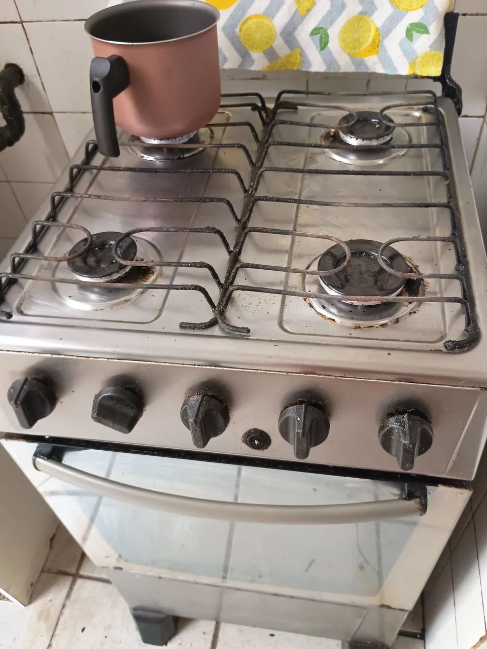 Fogão 4 Bocas com Forno - Usado