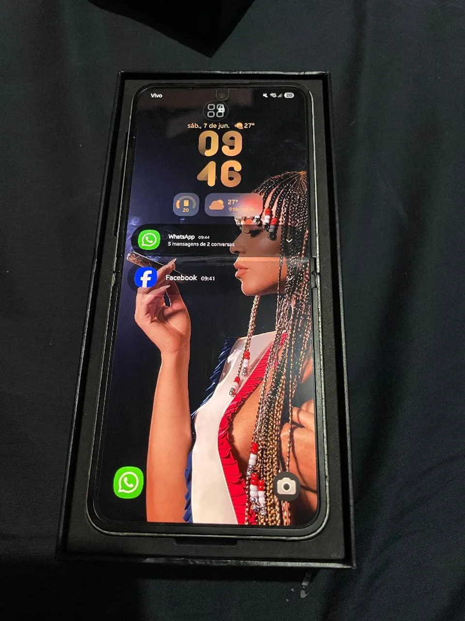V/T ZFlip 6. 256 GB
