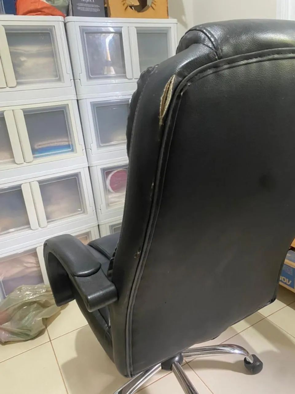 Cadeira de escritório giratória  - Foto 3