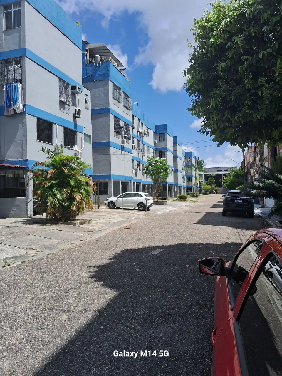 Alugo ap3/4 no residencial columbia.