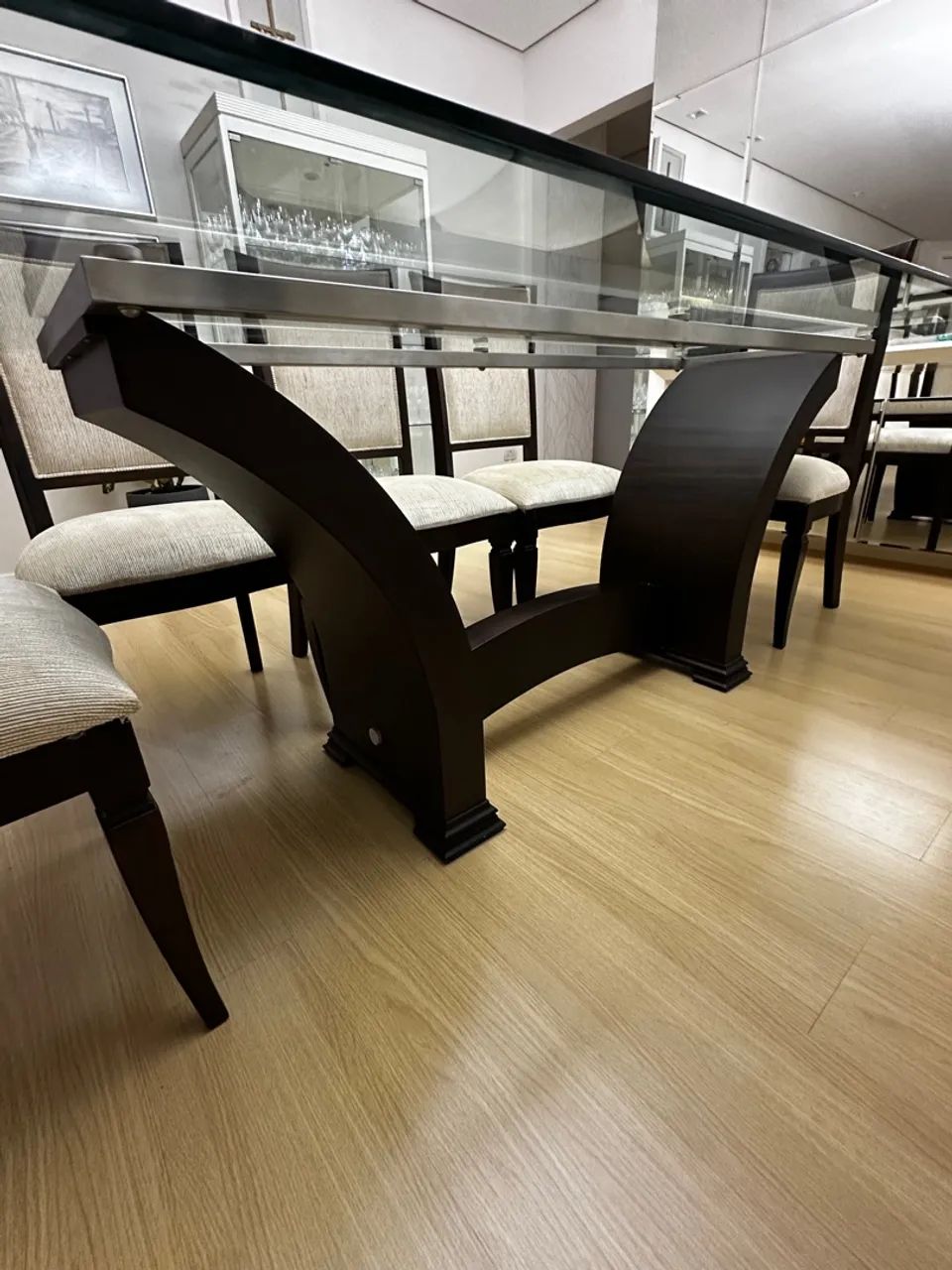 Mesa jantar de vidro com 8 cadeiras  - Foto 5