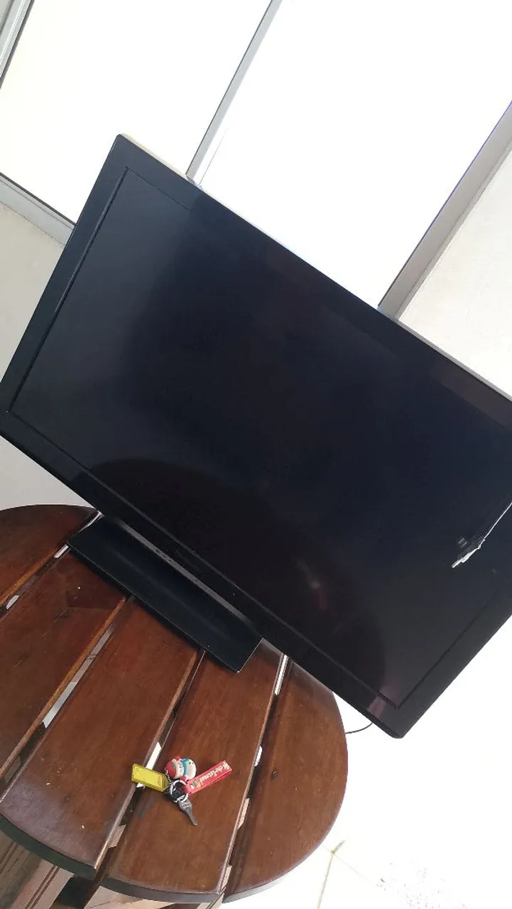 TV de tela plana 42"