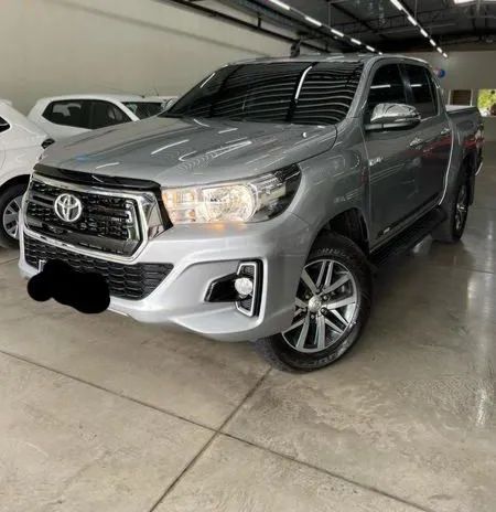 Toyota Hilux srv 2020 Nova