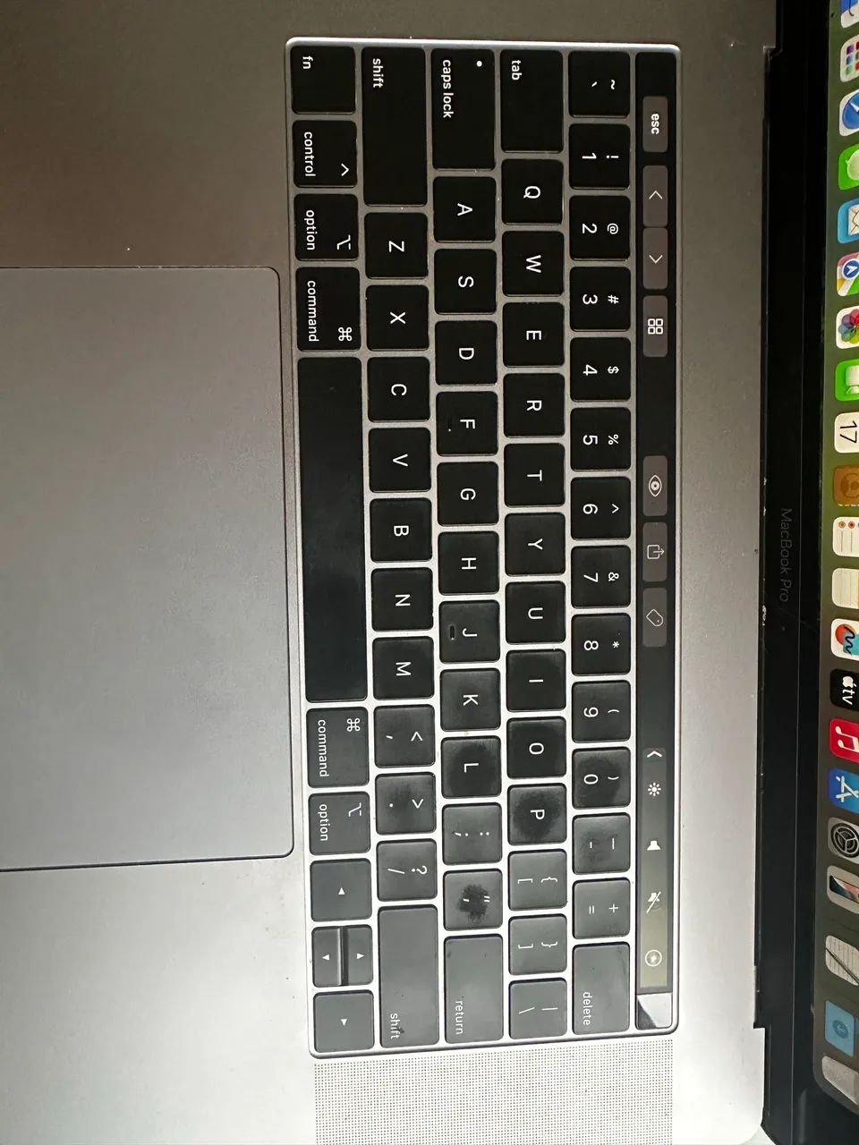 MacBook Pro 2018 - i7 - 32GB RAM - SSD 500GB - 15 polegadas Retina - Bateria 106 ciclos - Foto 4
