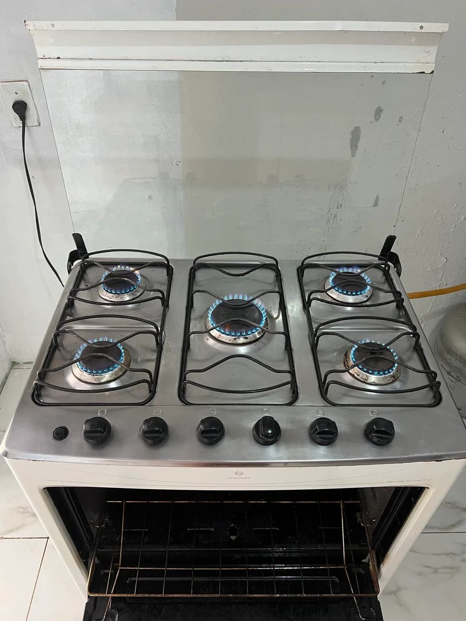 Vendo Fogão Electrolux 5 bocas Elétrico funcionando perfeitamente Entrego * - Foto 4