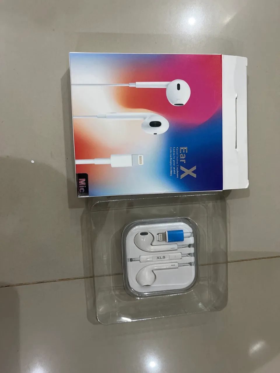 Fone de ouvido com entrada para iPhone até o 14  ,  - Foto 2