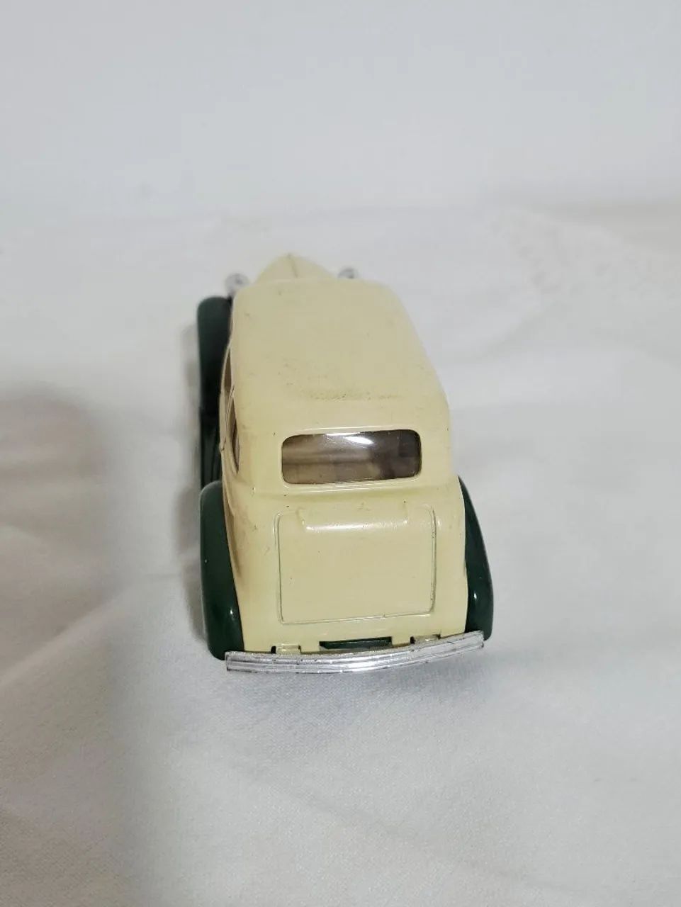 MIniatura carrinho calhambeque com tema tomato ketchup The best  - Foto 5