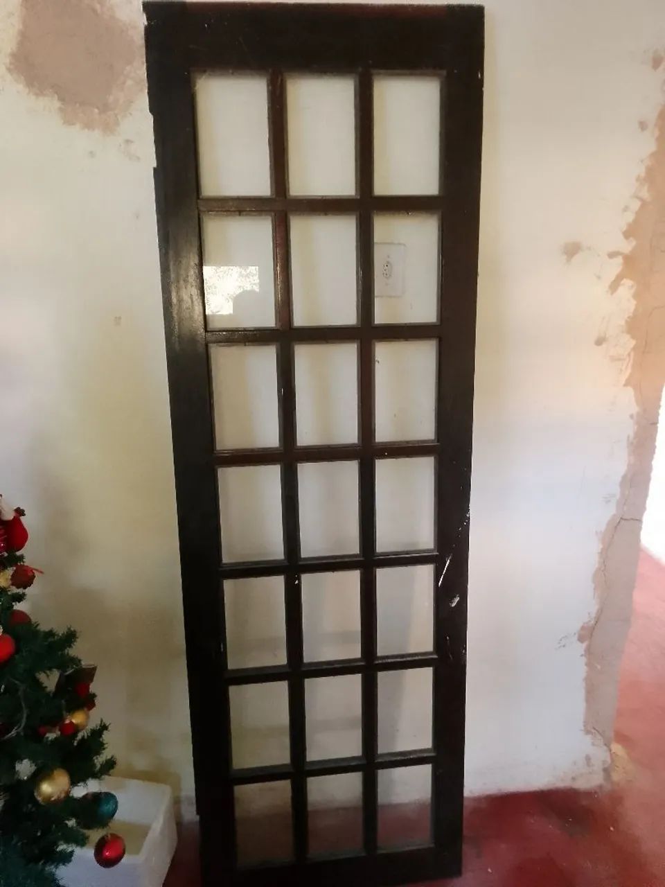 Porta de madeira com vidros
