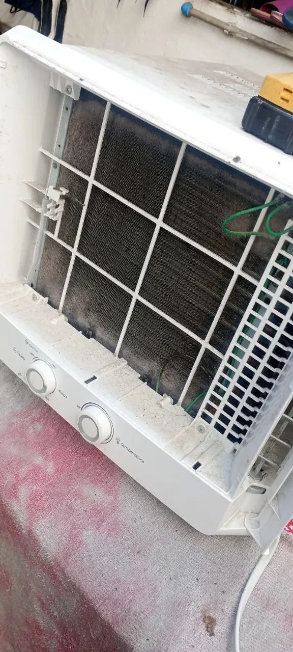 Limpeza e Higienização de Ar Condicionado - Foto 3