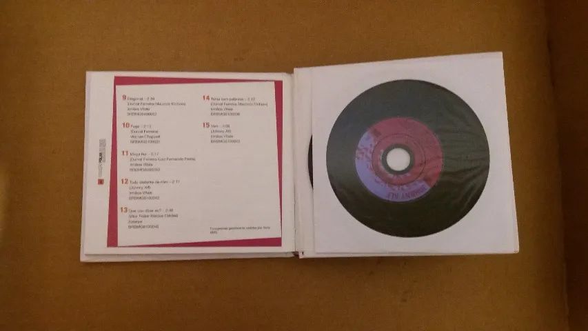 CD  - Johnny Alf - Coleção Folha  - Foto 3