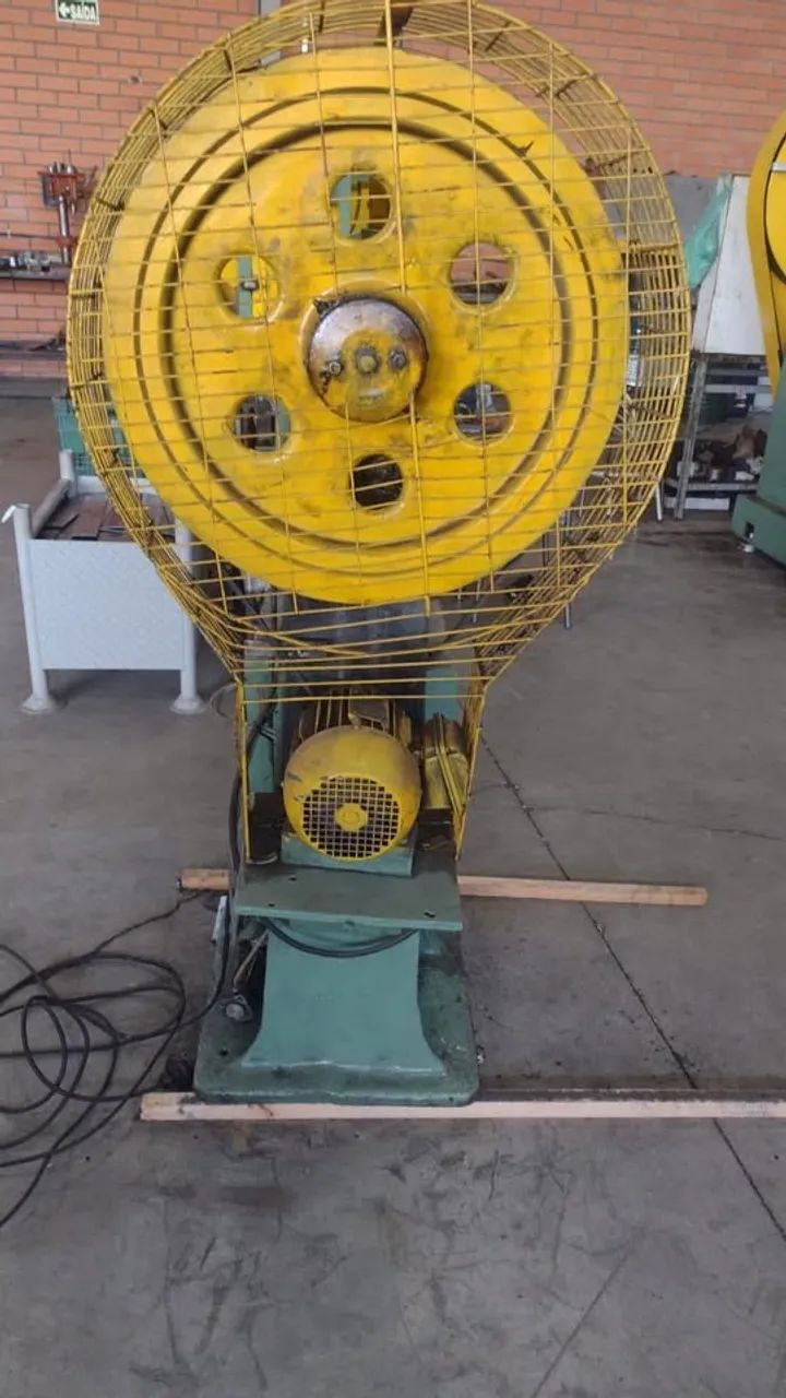 Prensa Excêntrica 12 Ton - Foto 4