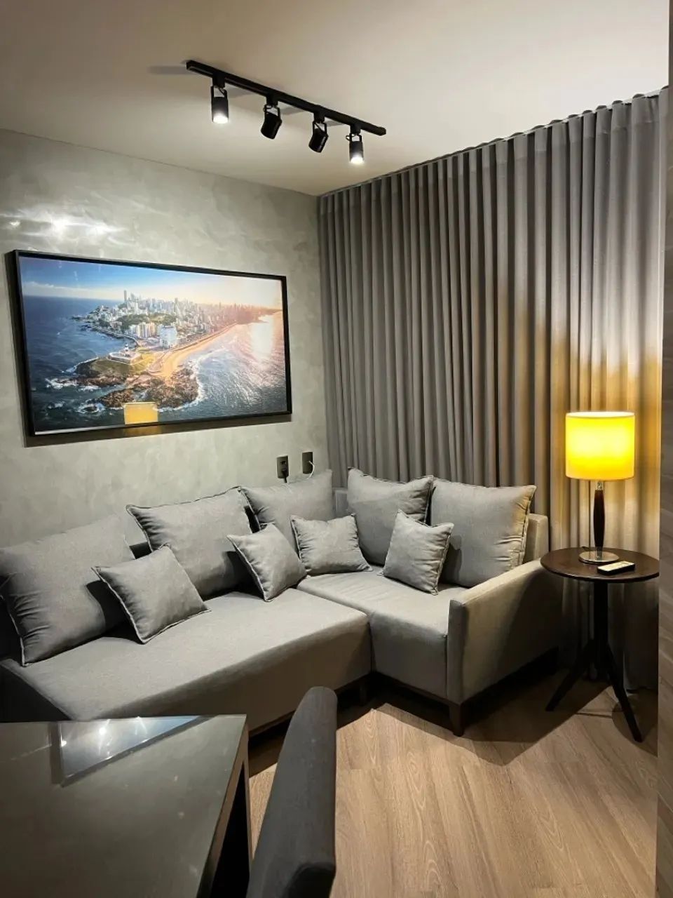 APARTAMENTO PORTEIRA FECHADA NASCENTE 45m² 1 QUARTO 1 GARAGEM INFRA VENDE CAMINHO DAS ÁRVO