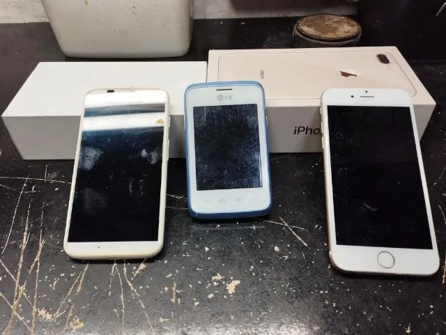 TRÊS APARELHOS CELULAR PARA RETIRADA DE PEÇAS
